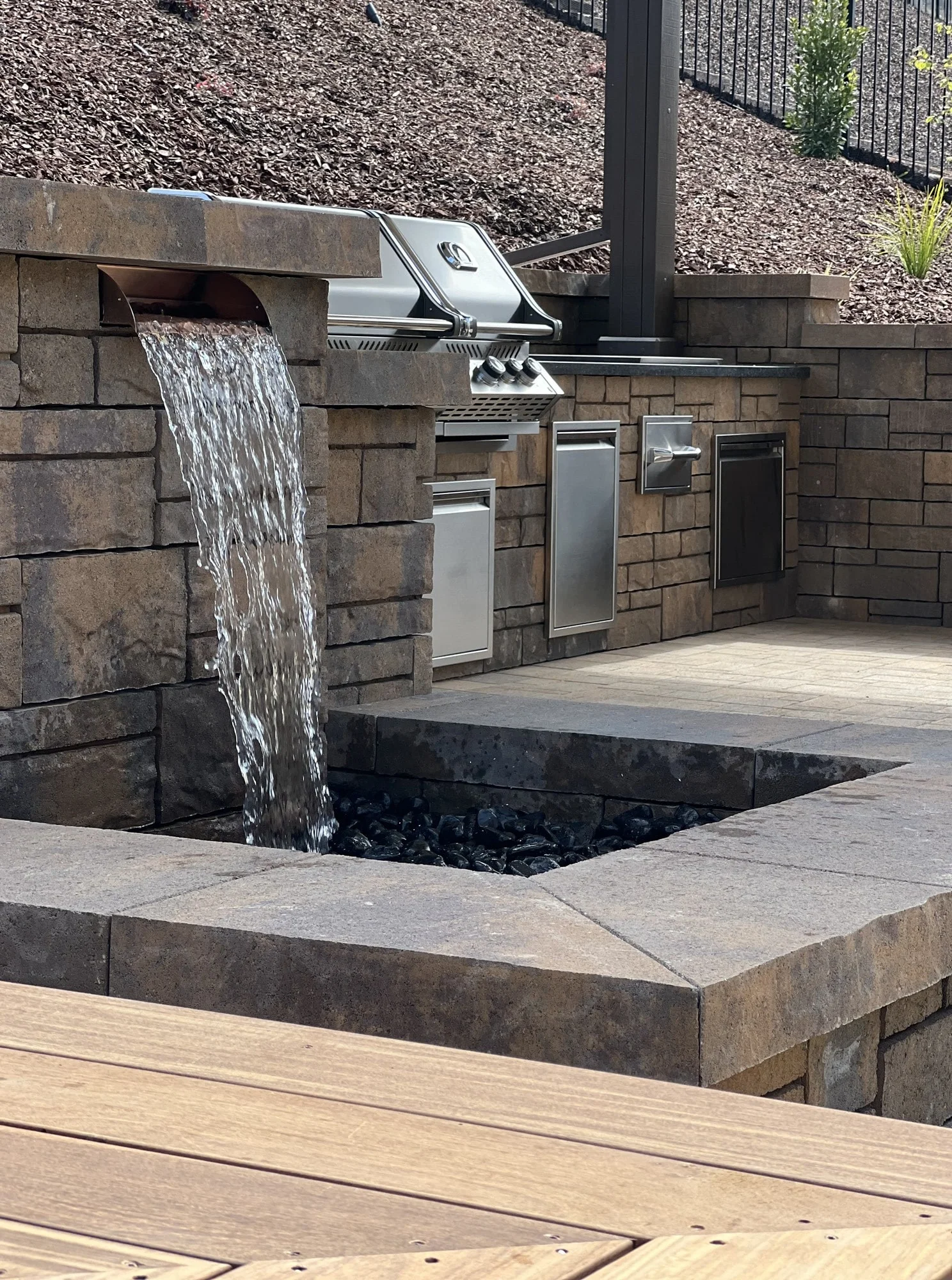 Outdoor pergola dining area